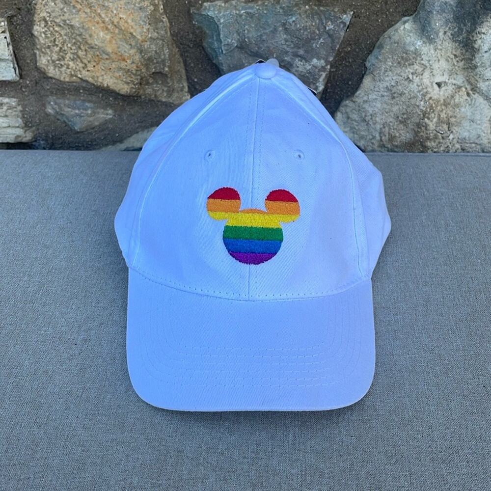 Disney PRIDE Collection Mickey Rainbow icon white hat snapback NEW